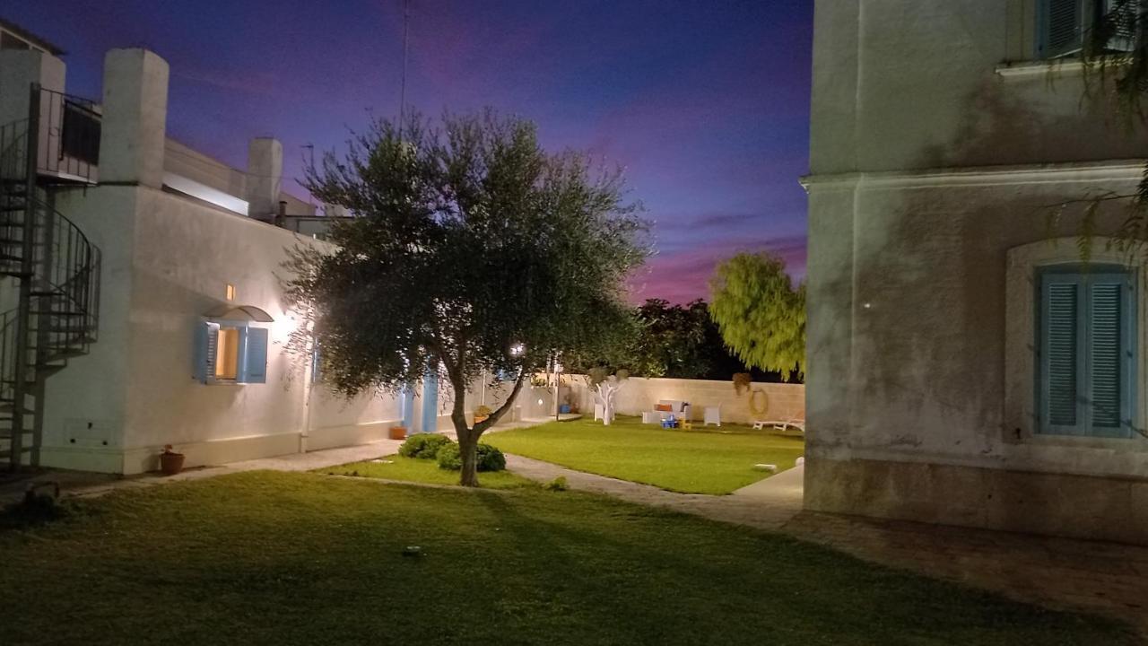 Villino Tronchetto Bianco Bed & Breakfast Mola di Bari Exterior foto