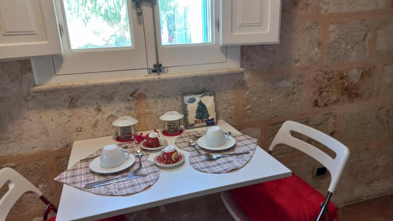 Villino Tronchetto Bianco Bed & Breakfast Mola di Bari Exterior foto